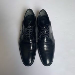 Dolce & Gabbana Men's black dress shoes Size 6
